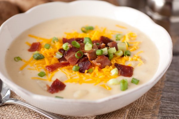 cheesy+bacon+ranch+potato+soup4