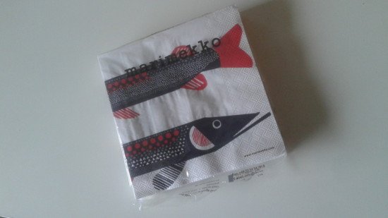 Marimekko-paper-napkins-4-550x309